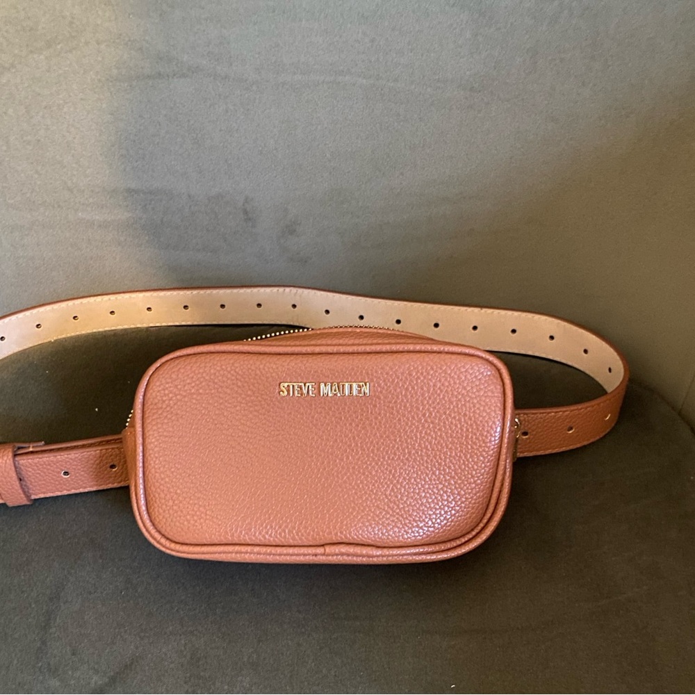 Steve Madden Fanny Pack
